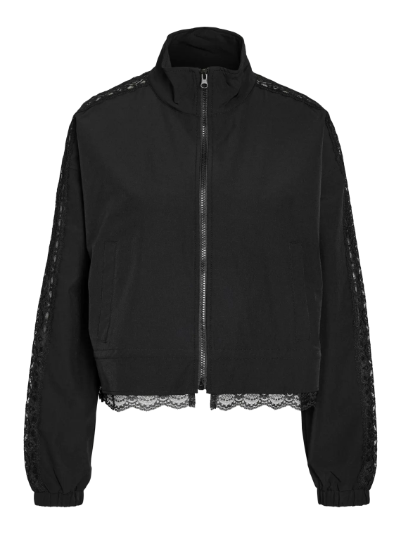 CHAQUETA NEGRA CON PUNTILLA