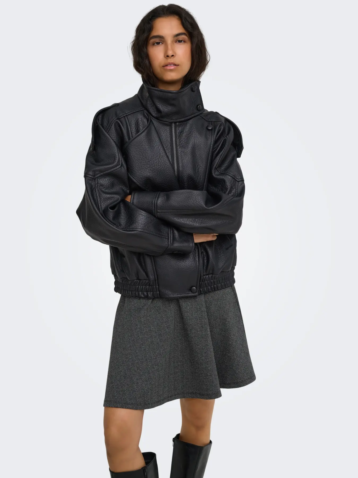CAZADORA POLIPIEL NEGRA ONLY