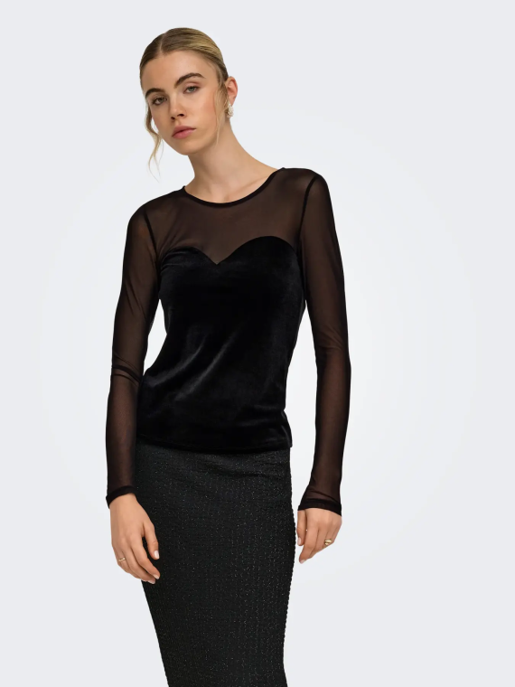 CAMISETA TERCIOPELO NEGRA