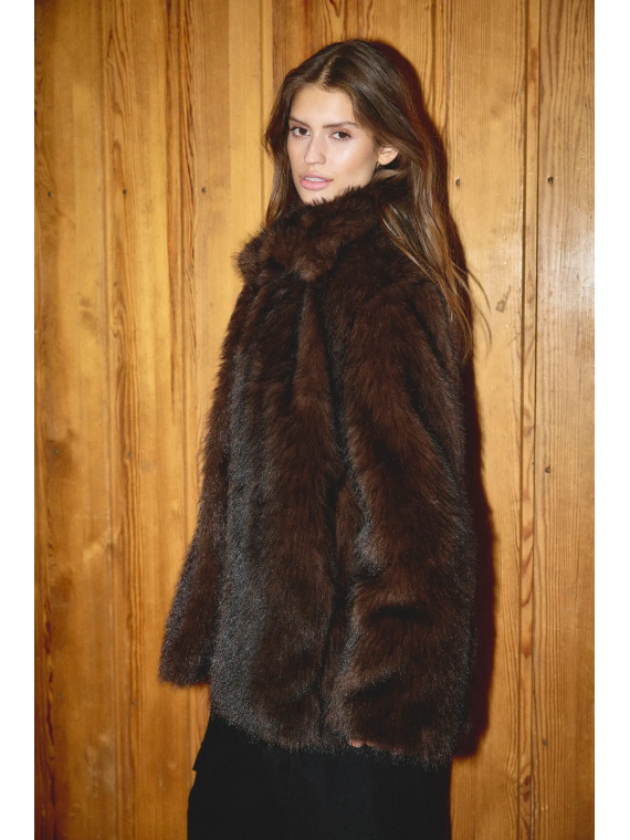 CHAQUETA PELO MARRON