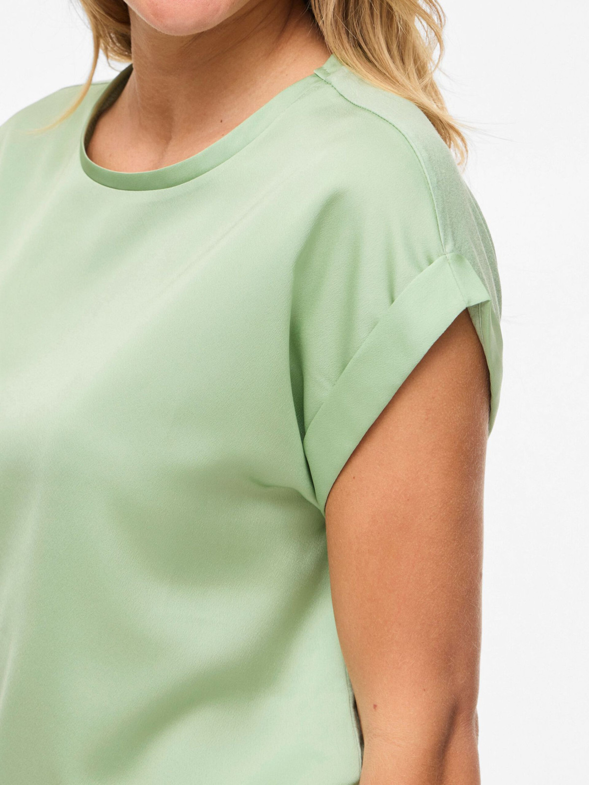 CAMISETA VERDE MANGA CORTA