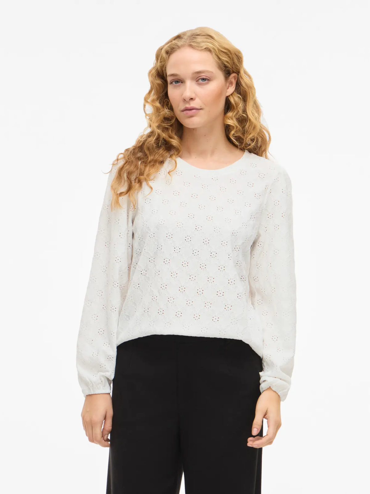 BLUSA BLANCA BORDADO INGLES