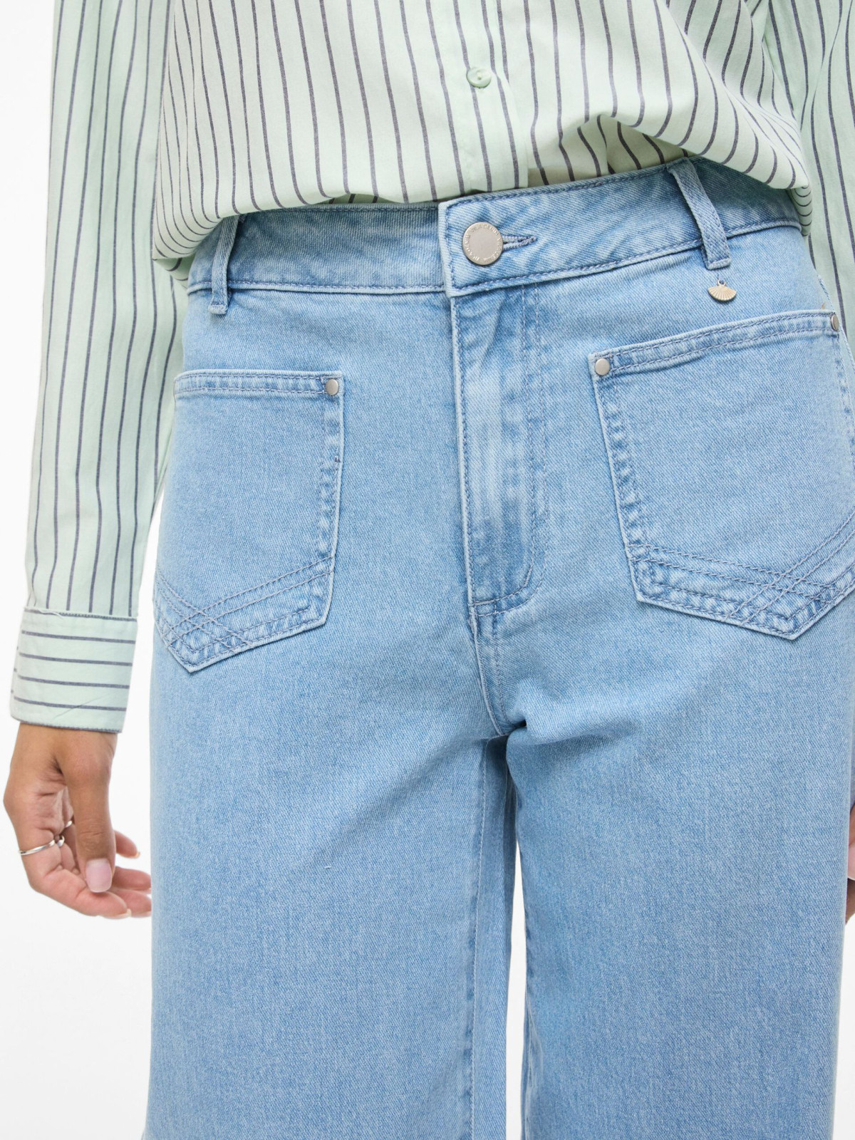 PANTALON VAQUERO ANCHO