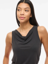 CAMISETA SIN MANGAS NEGRA