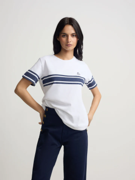 CAMISETA  ESCUDO