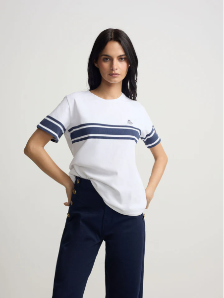 CAMISETA  ESCUDO