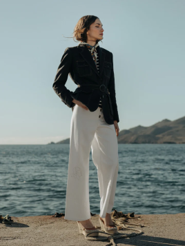PANTALON CRUDO BORDADOS FLORES