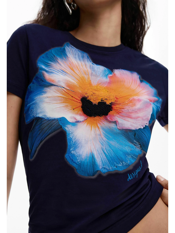 CAMISETA AZUL FLOR