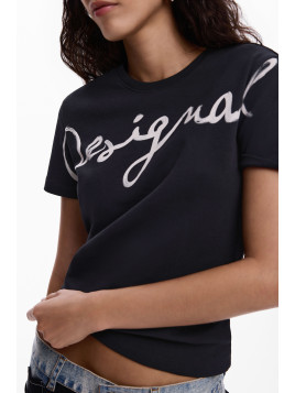 CAMISETA NEGRA