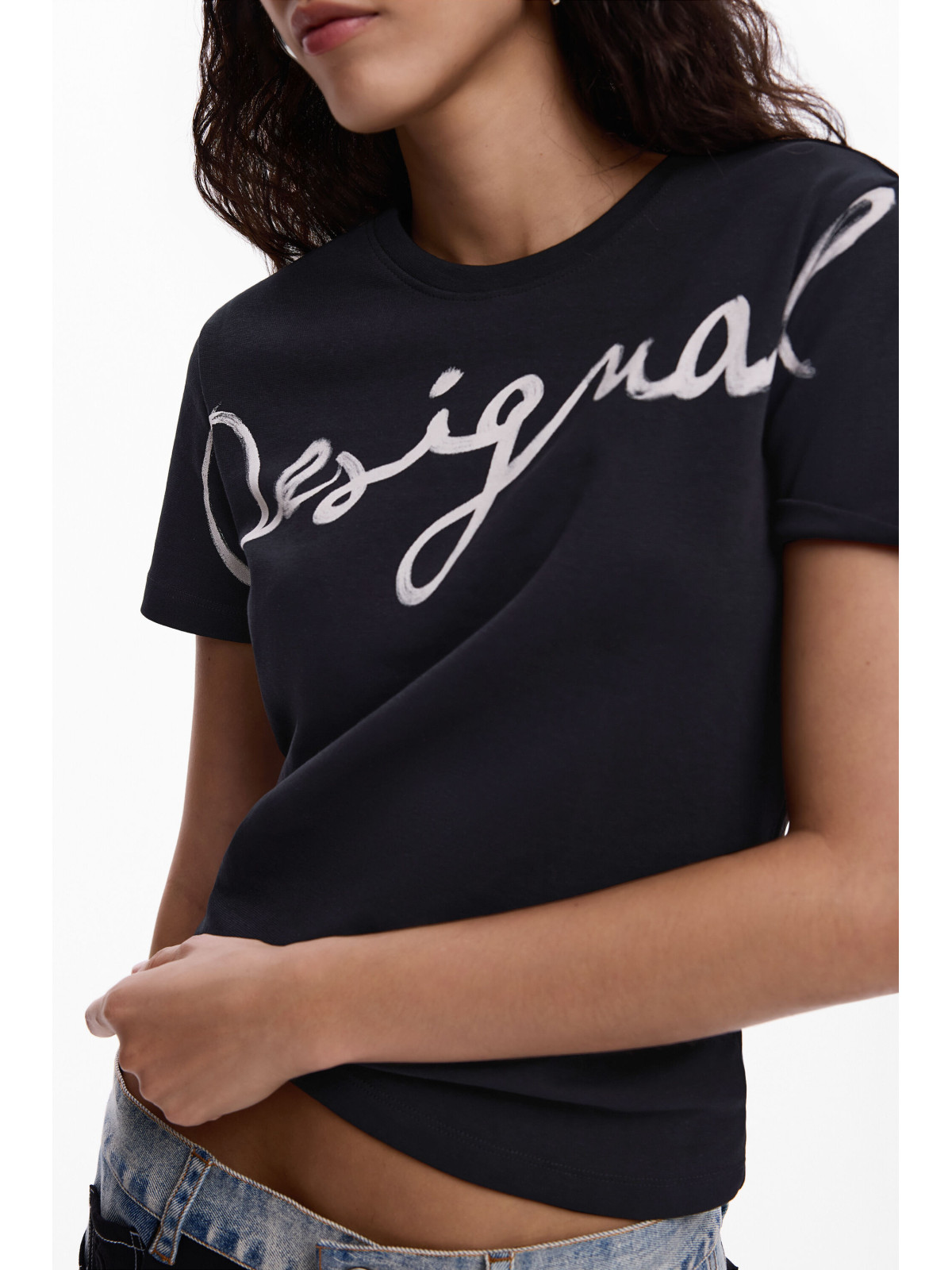 CAMISETA NEGRA