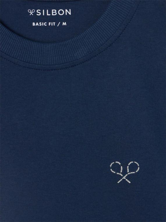 CAMISETA RAQUETAS LETTERING AZUL MARINO SILBON