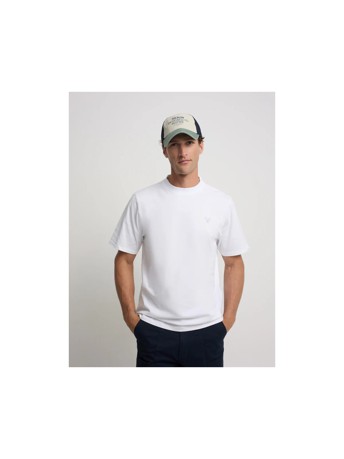 CAMISETA RAQUETAS LETTERING BLANCA SILBON