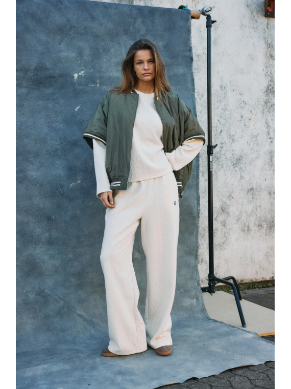 PANTALON TEJIDO ESTAMPADO