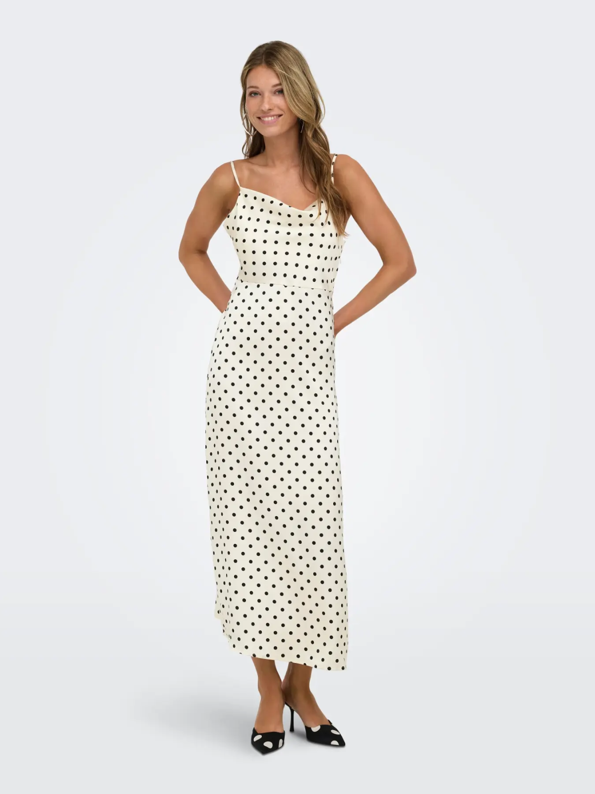 VESTIDO MIDI LUNARES ONLY