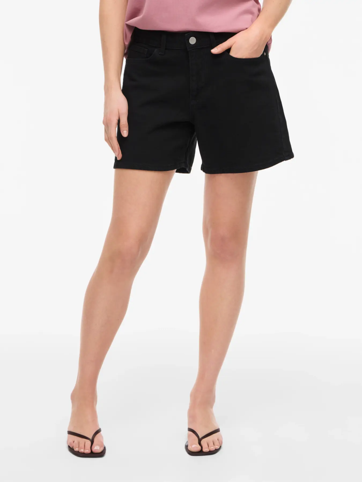 PANTALON CORTO NEGRO