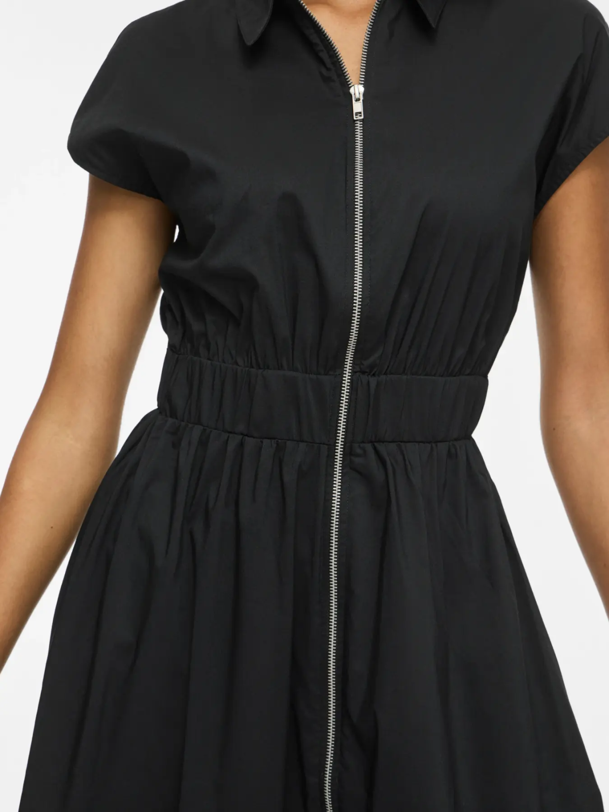VESTIDO NEGRO CREMALLERA